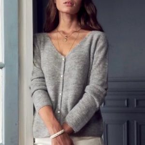 Sezane Barry Cardigan - Light Gray. xs
